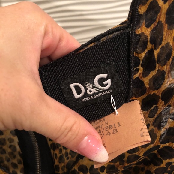 D&G Dolce and Gabbana top - Picture 3 of 5